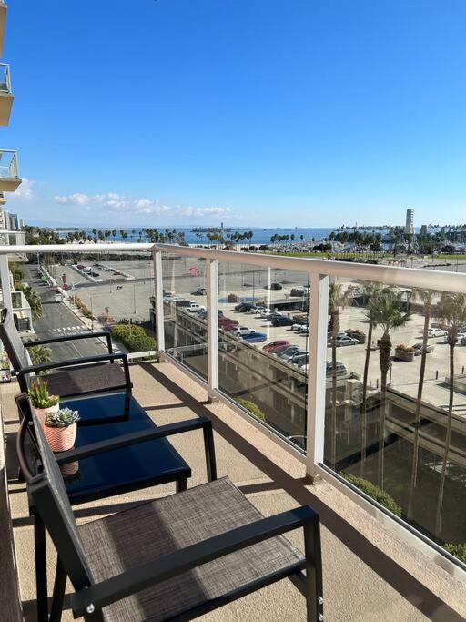 A Corner Unit With Ocean Views From Every Room Long Beach Kültér fotó
