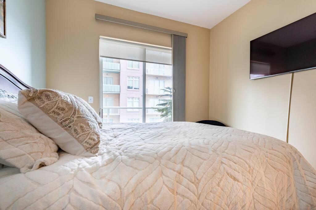 A Corner Unit With Ocean Views From Every Room Long Beach Kültér fotó